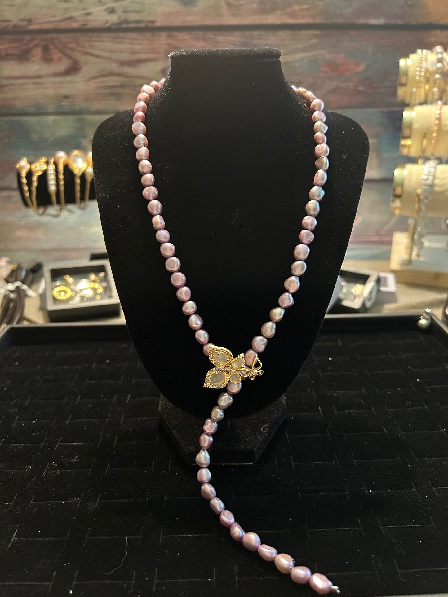 Purple lariat style freshwater pearl necklace