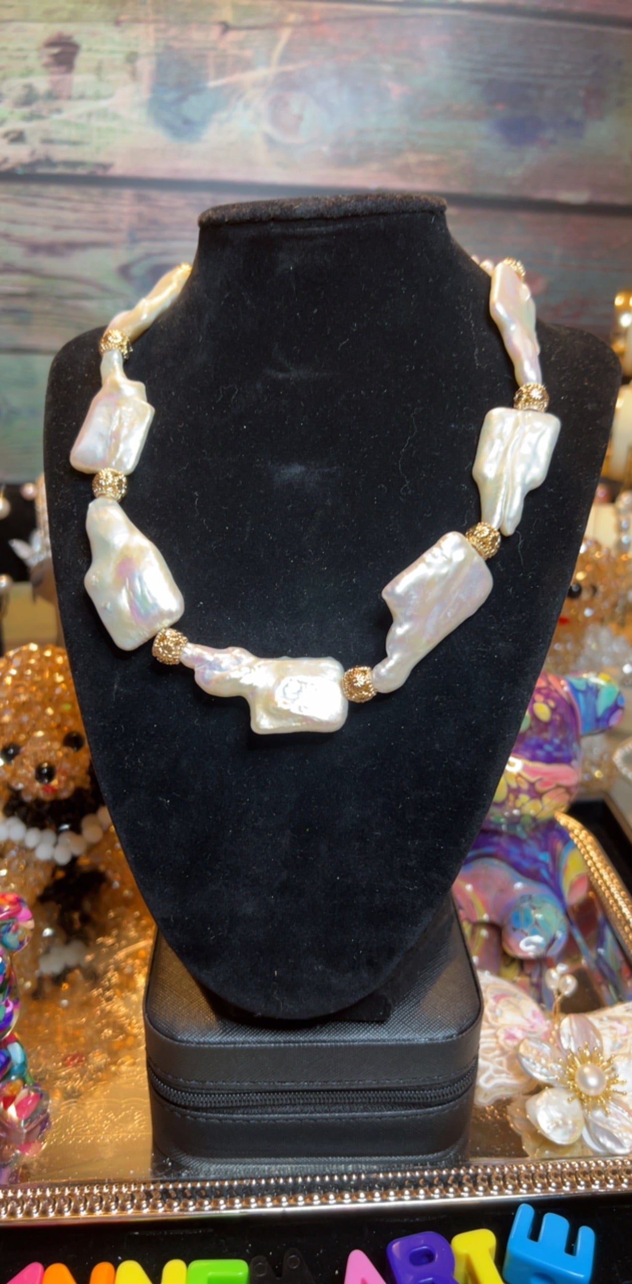 Giantbaroque necklace