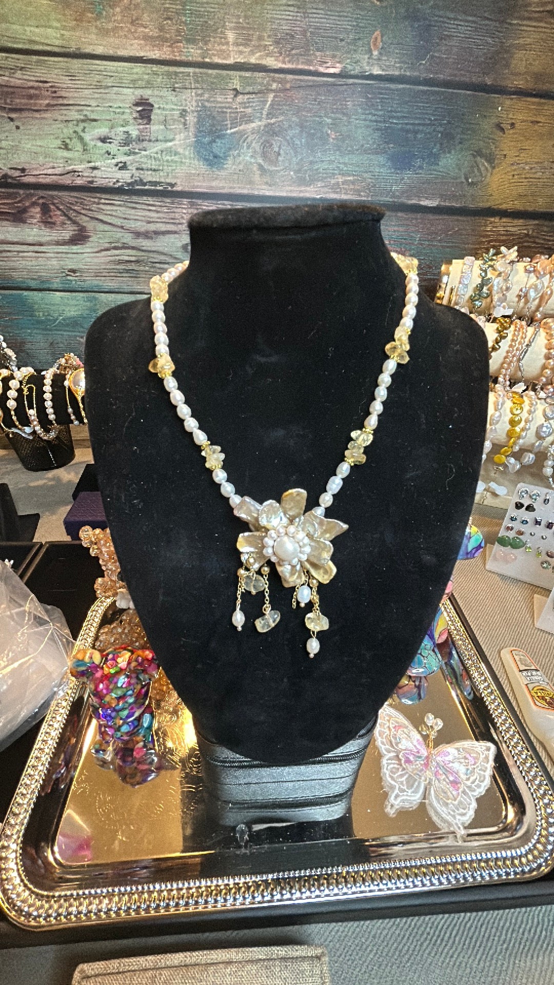 Champagne baroque floral necklace with yellow topaz