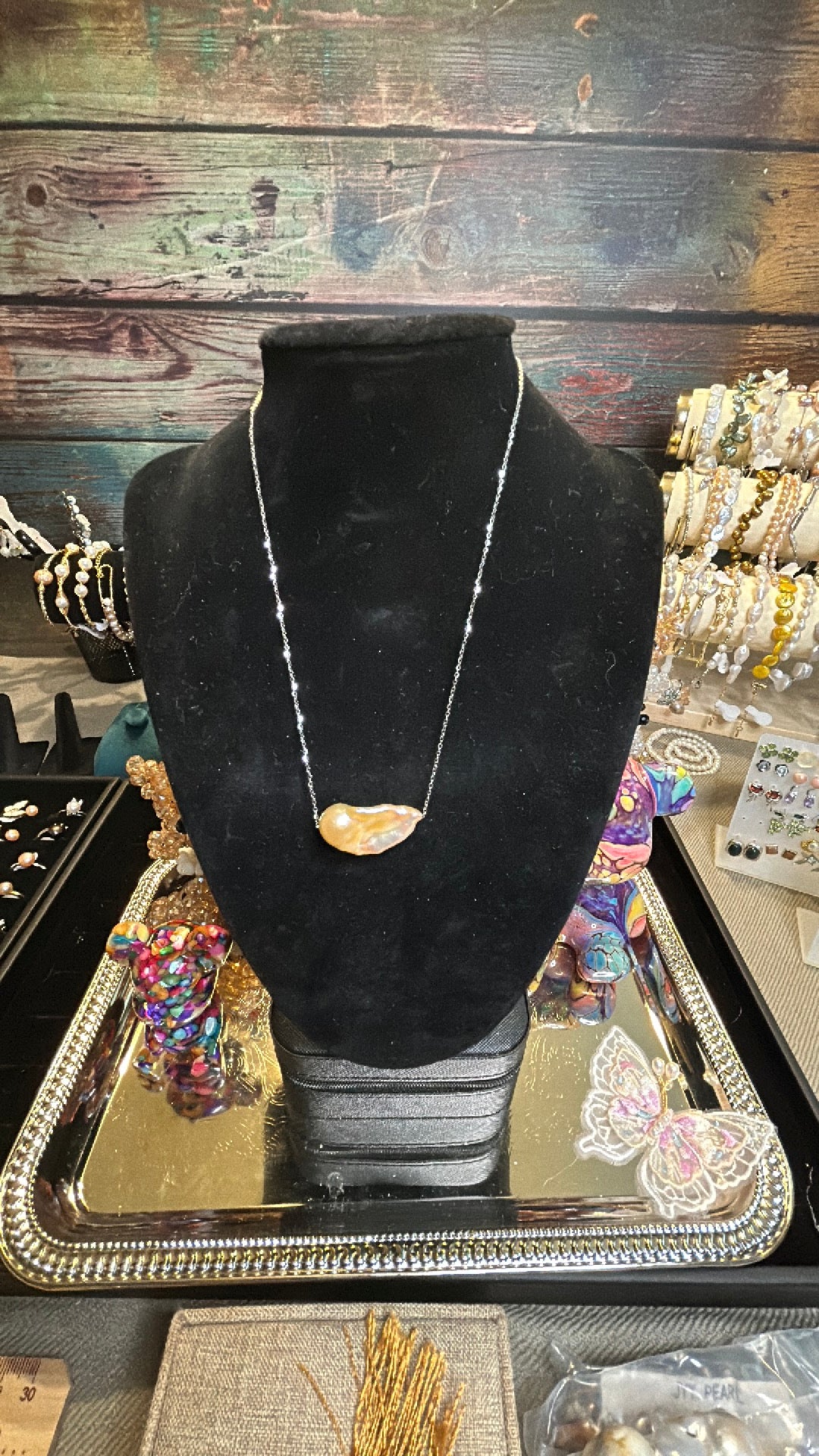 Champagne baroque side mounted pendant