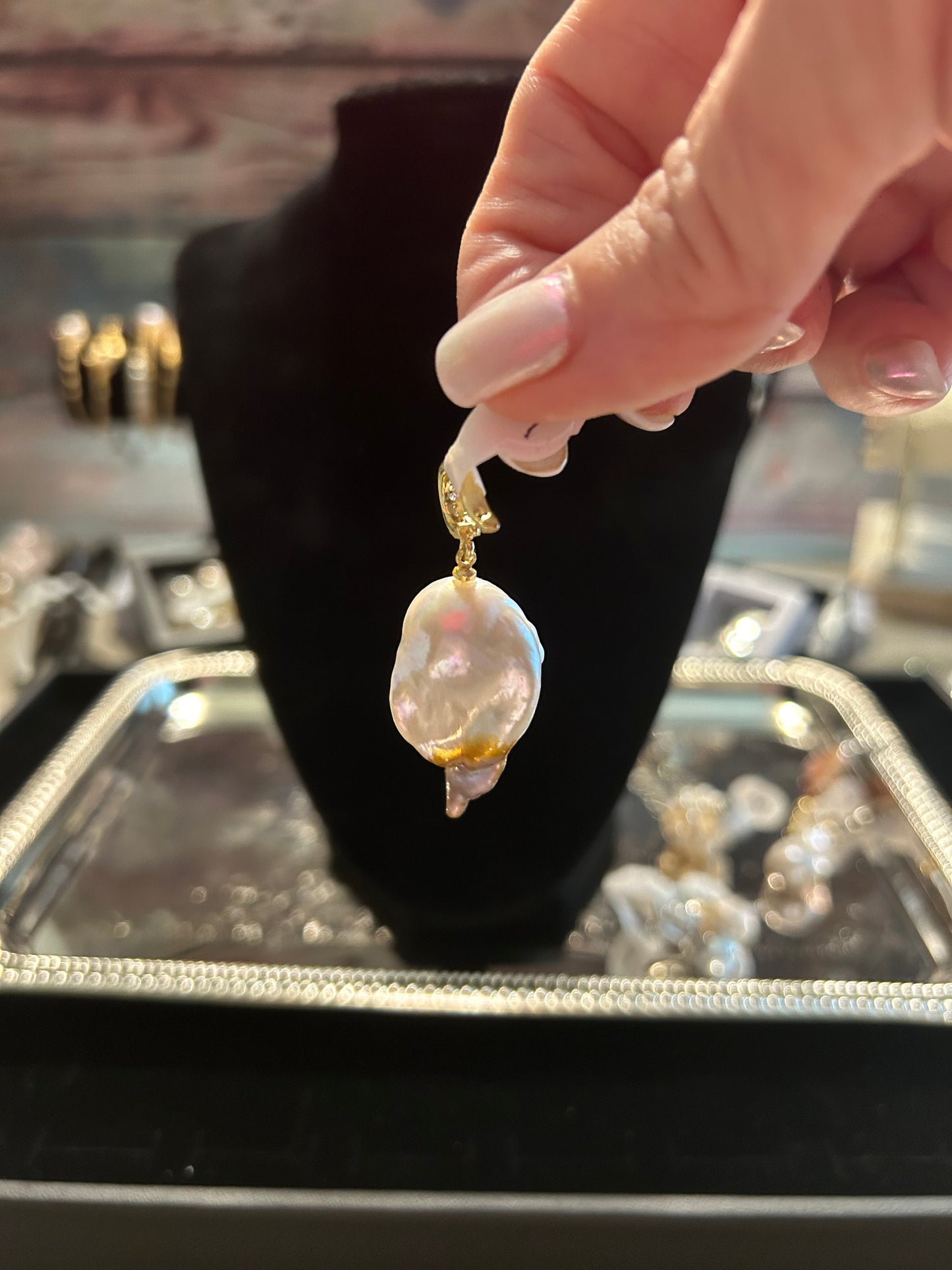 Baroque Pendant