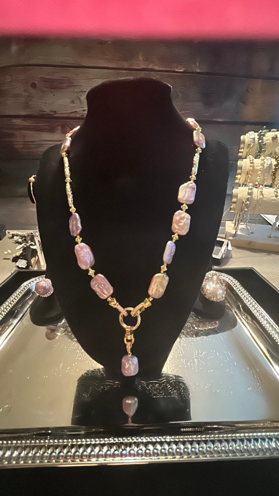 Purple baroque necklace with pendant