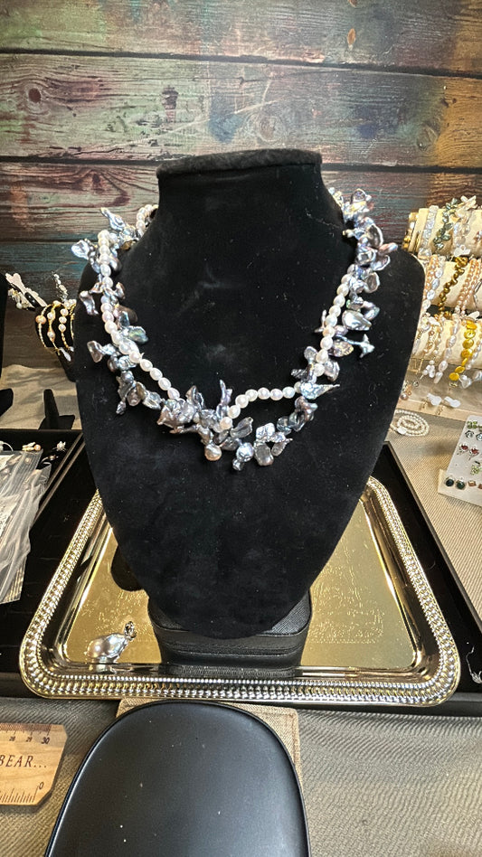 Kashi & freshwater pearl necklace
