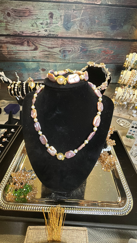 Lavender baroque with white freshwater pearl necklace & bracelet set