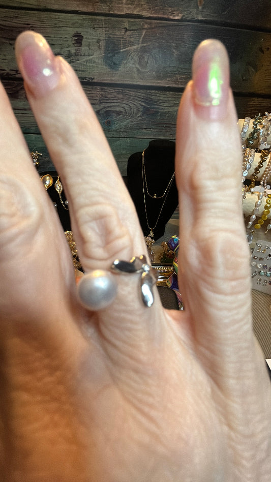 Mermaid tail freshwater pearl adjustable ring