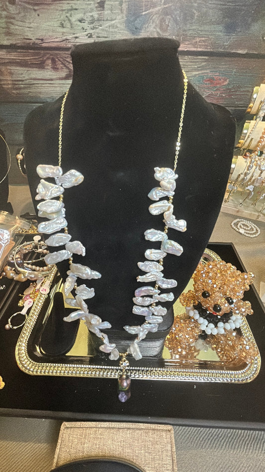 Gorgeous white petal baroque extra long necklace with large baroque pendant