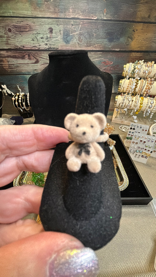 Light brown adjustable teddy bear ring