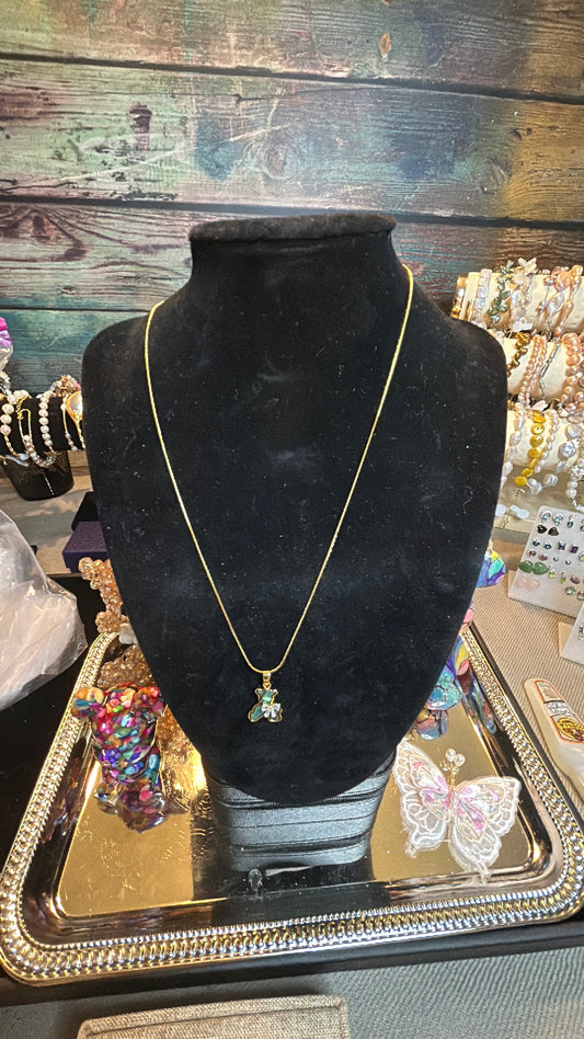 Green shell teddy bear necklace