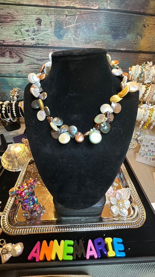 Large natural petal baroque necklace