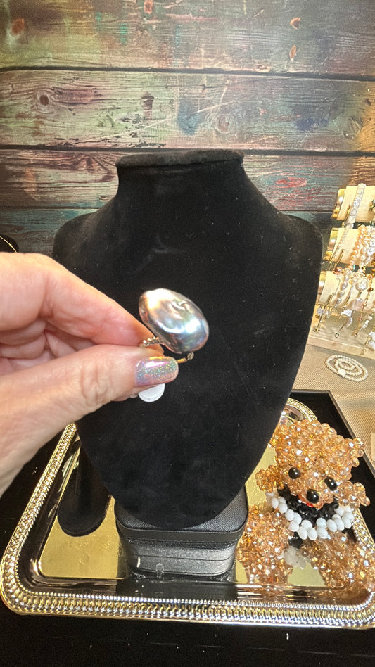 Rare blue baroque ring